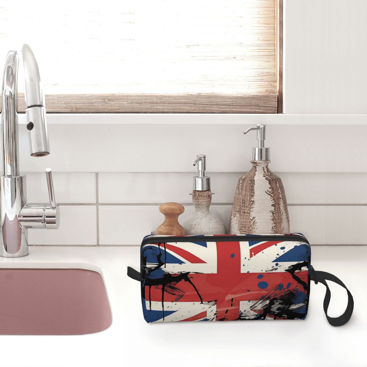 Union Jack Flag Of The UK Unit - Beauty Makeup Uk 评论和价格