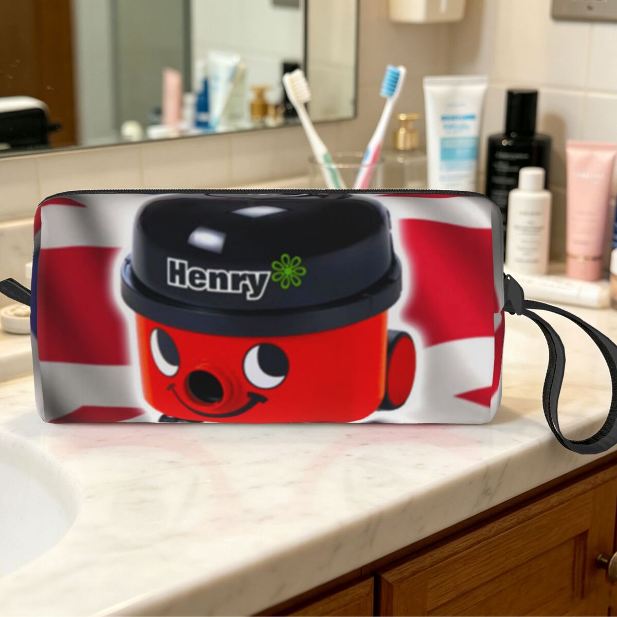 Henry Hoover With UK Flag Make - Beauty Makeup Uk 评论和价格