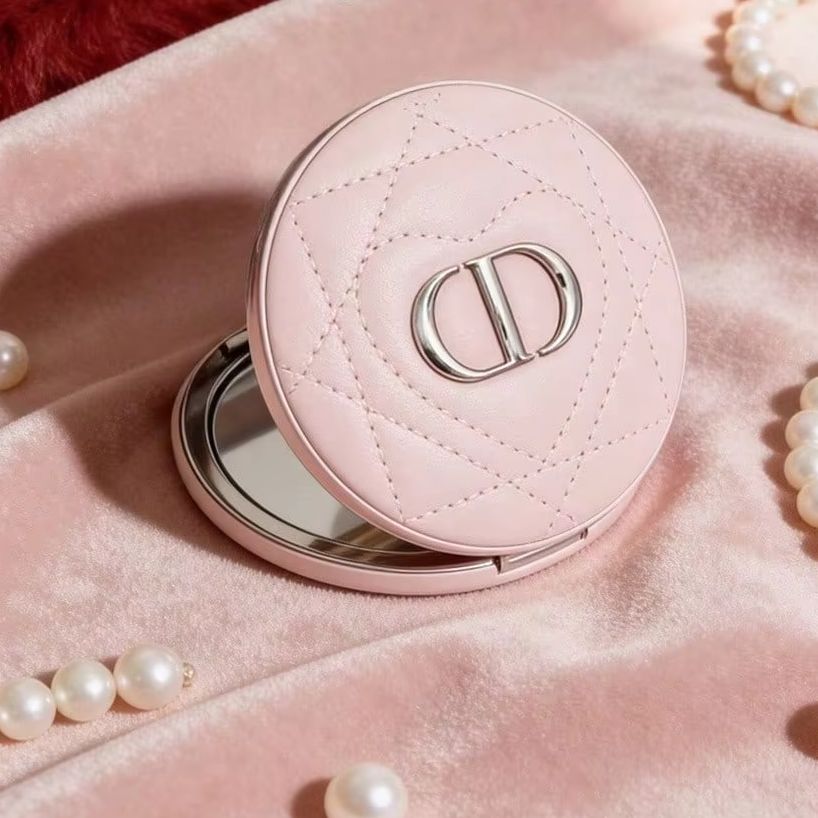 DIOR Leather Makeup Mirror Bui - Beauty Makeup Dior 评论和价格